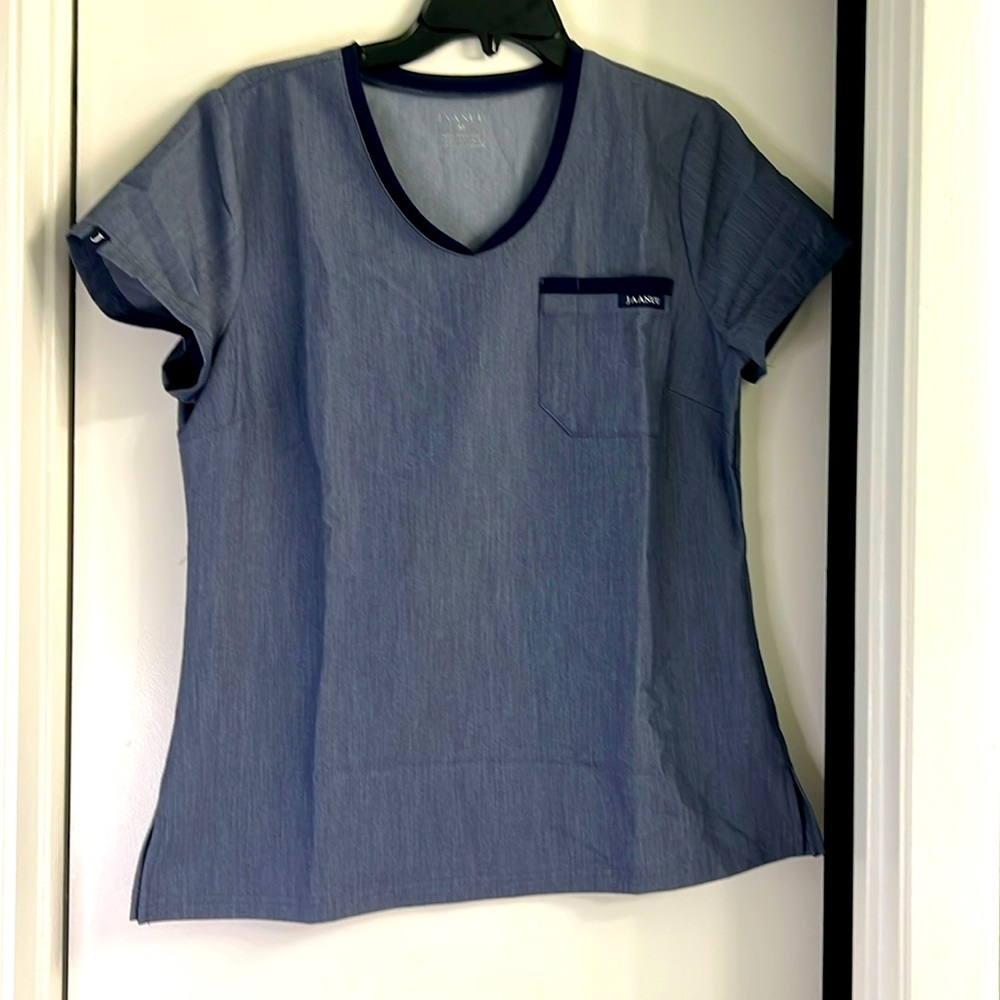 JAANUU WOMEN'S 1-POCKET TUCK-IN TOP NWT Size M